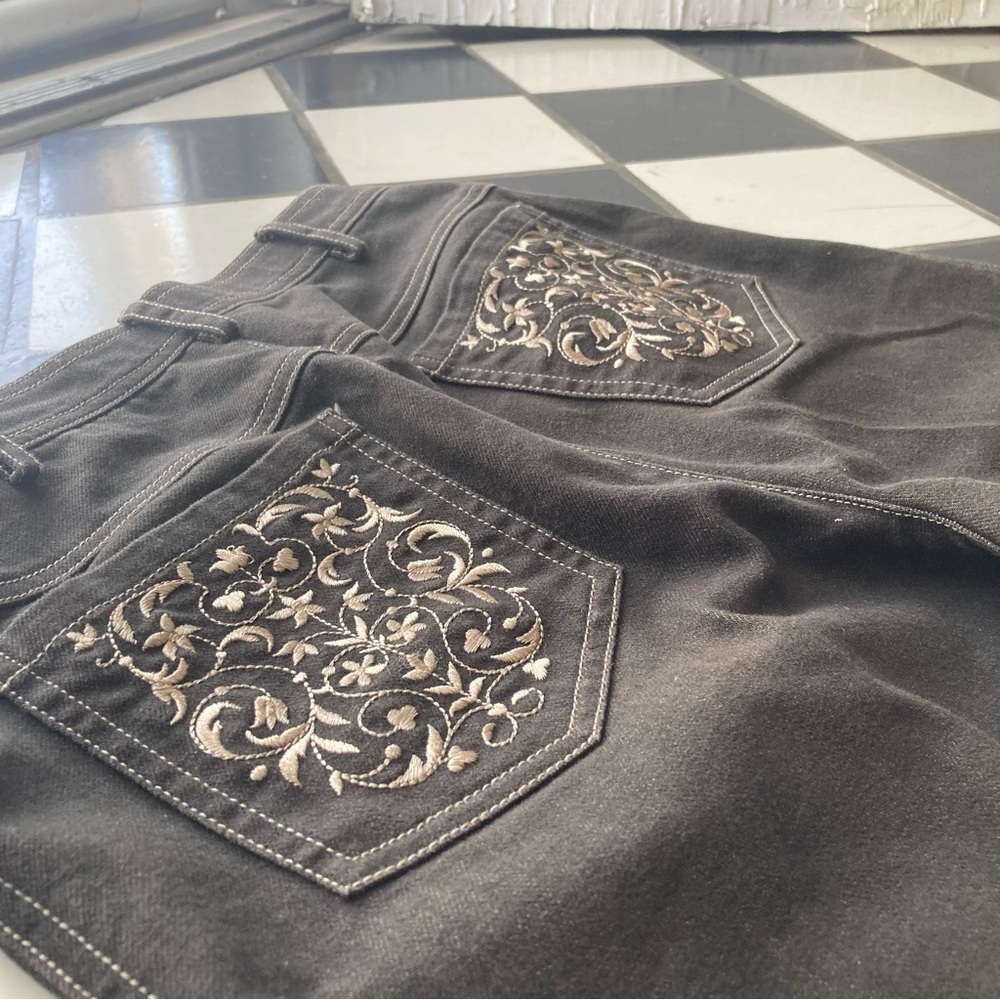 Embroidered Brown Jeans